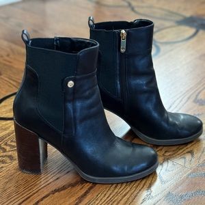 Tommy Hilfiger Britton Black Ankle Boot 9.5 M with 4” heel